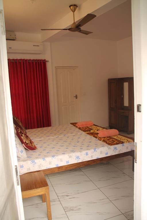 Aaron'S Homestay Kochi Exterior photo