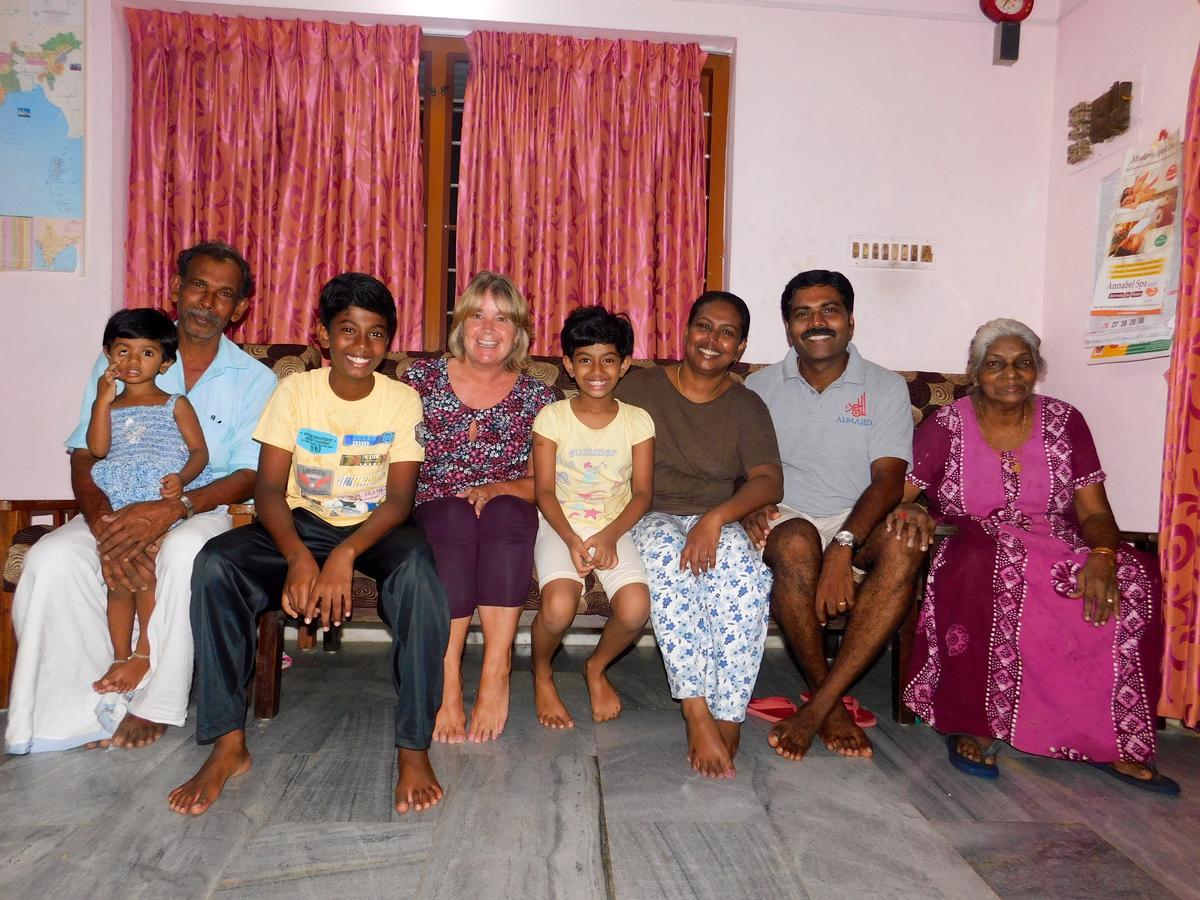 Aaron'S Homestay Kochi Exterior photo