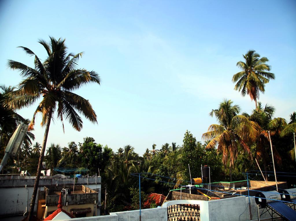 Aaron'S Homestay Kochi Exterior photo