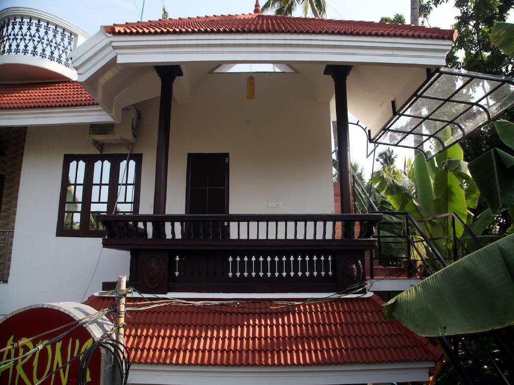 Aaron'S Homestay Kochi Exterior photo